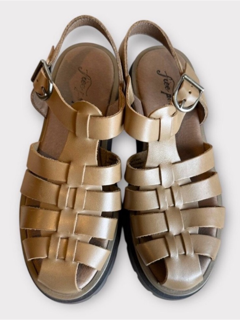 New! Free People Delaney Fisherman Platforms in Dark Sand in Sz 38 / US7.5